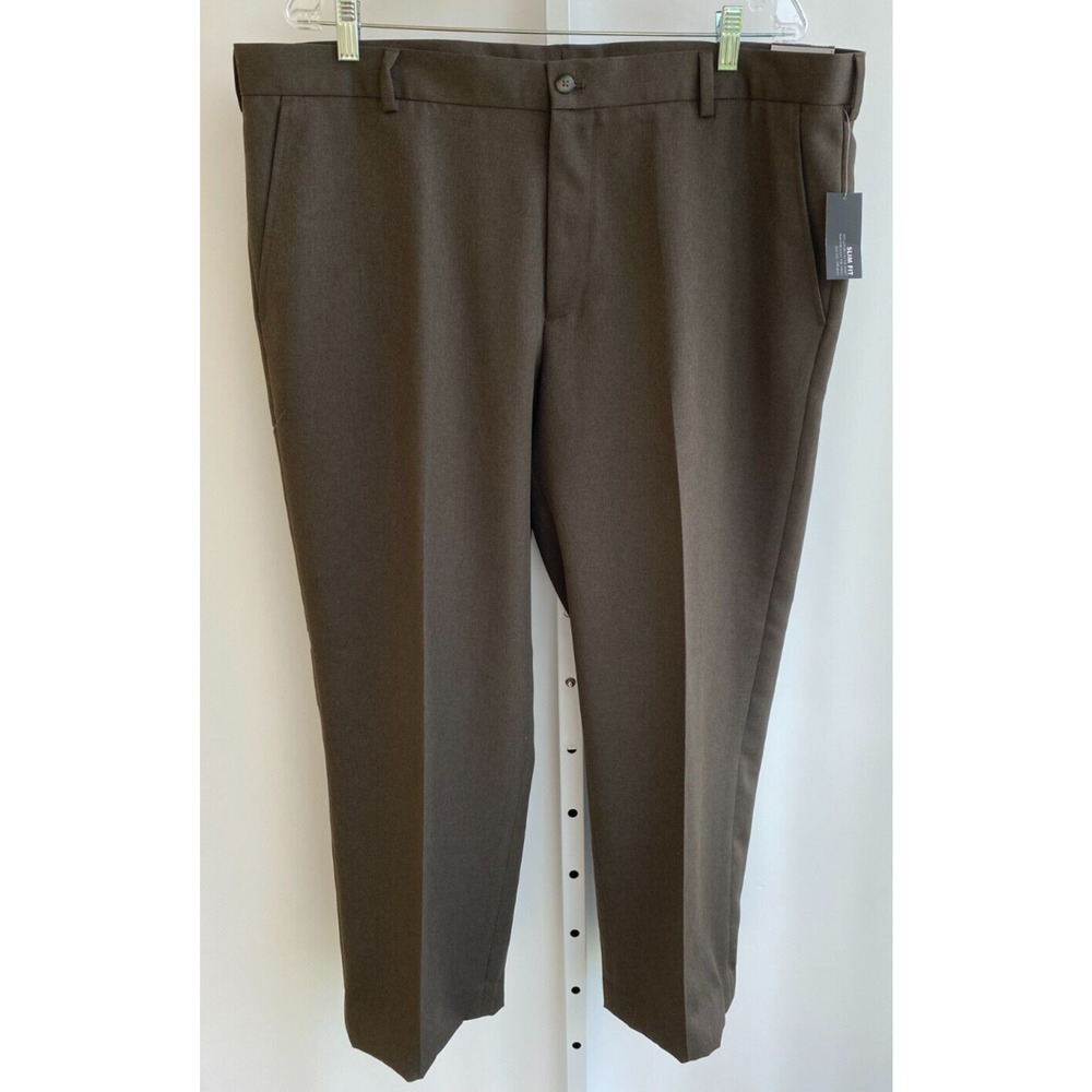 NWT Van Heusen Traveler Mens Slim Fit Brown Dress Pants 40x30 flat no iron $65